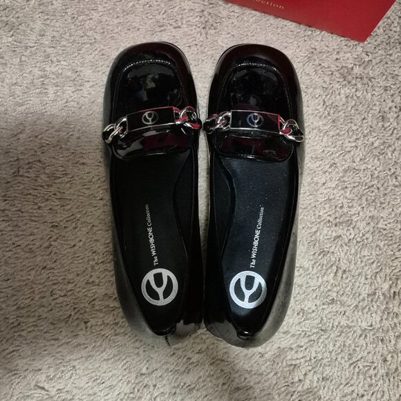 WISHBONE Collection Shoes - Picture 4 of 9